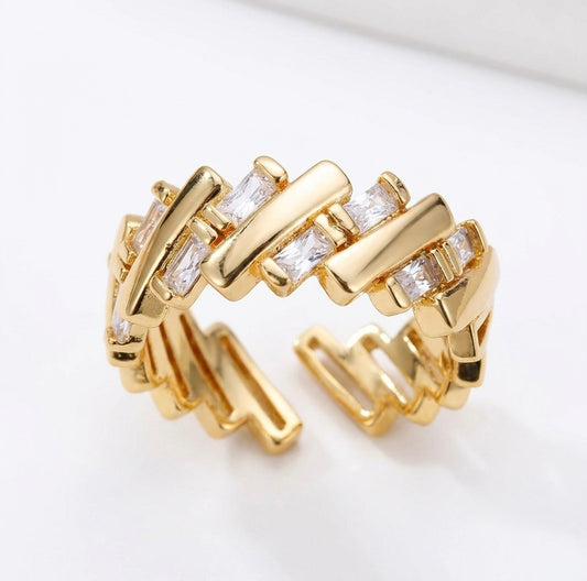 Aurora Link Adjustable Ring